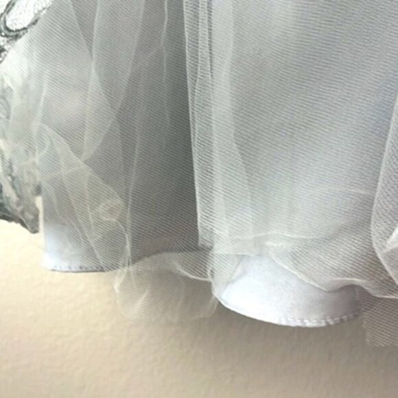 Mori Lee Mini Formal Dress Silver/Gray Lace Ribbon Bow Button-back Sleeveless 12 - Picture 7 of 13